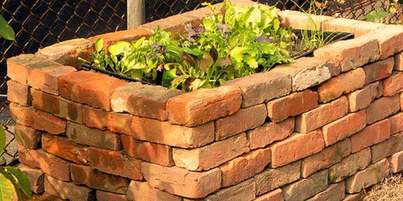 Use Bricks for Raised Bed Gardens